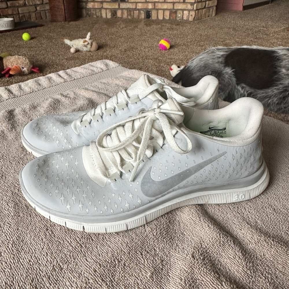 Nike Frees White Sneakers with Silver Swoosh